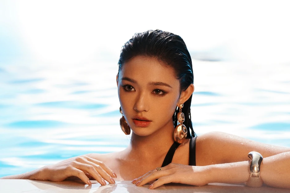 Mỹ nhân phim Tết bị ghét nhất showbiz: Dính series phốt ảnh "nhức mắt", giật bồ và mối quan hệ kỳ lạ với 2 danh hài Mỹ nhân phim Tết bị ghét nhất showbiz: Dính series phốt ảnh "nhức mắt", giật bồ và mối quan hệ kỳ lạ với 2 danh hài