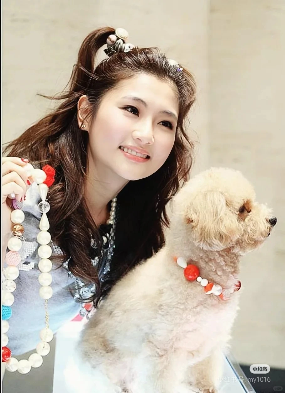 Mỹ nhân showbiz bị lửa thiêu sống bỏng 54%: Ly hôn chồng luật sư, đưa tình trẻ du lịch Phú Quốc liền nhận tin vui bất ngờ Mỹ nhân showbiz bị lửa thiêu sống bỏng 54%: Ly hôn chồng luật sư, đưa tình trẻ du lịch Phú Quốc liền nhận tin vui bất ngờ