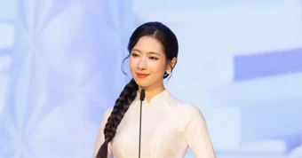 Mỹ nhân Việt cất giọng chấn động lễ tốt nghiệp thì ra có quan hệ với Dược sĩ Tiến