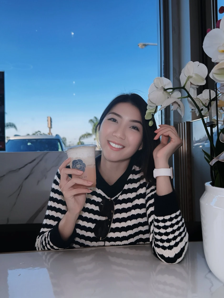 Mỹ nhân Việt cưới sau 1 tháng quen biết: Ly hôn cũng không biết mặt bố mẹ chồng, được chu cấp 130 triệu/tháng Mỹ nhân Việt cưới sau 1 tháng quen biết: Ly hôn cũng không biết mặt bố mẹ chồng, được chu cấp 130 triệu/tháng