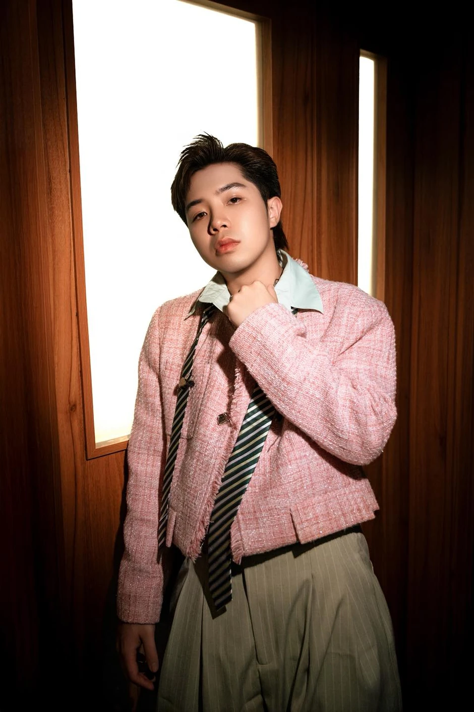 Mason Nguyễn sau ồn ào xuất hiện trong livestream B Ray: Nhãn hàng bị vạ lây, chỉ xuất hiện vài phút ở sự kiện Mason Nguyễn sau ồn ào xuất hiện trong livestream B Ray: Nhãn hàng bị vạ lây, chỉ xuất hiện vài phút ở sự kiện