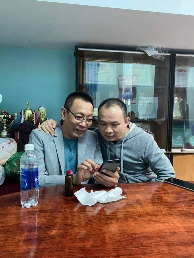 MC Lại Văn Sâm tuổi 70: Là my bro của con trai, đồng nghiệp gọi anh nội đáng yêu nhất hệ mặt trời MC Lại Văn Sâm tuổi 70: Là my bro của con trai, đồng nghiệp gọi anh nội đáng yêu nhất hệ mặt trời
