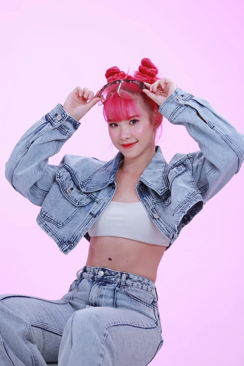 MC Phan Anh, ca sĩ Thuỷ Tiên và 3 sao Việt lặng lẽ rời showbiz không rõ lý do