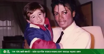 Michael Jackson đối mặt cáo buộc lạm dụng trẻ em tại nhà của Elton John và Elizabeth Taylor