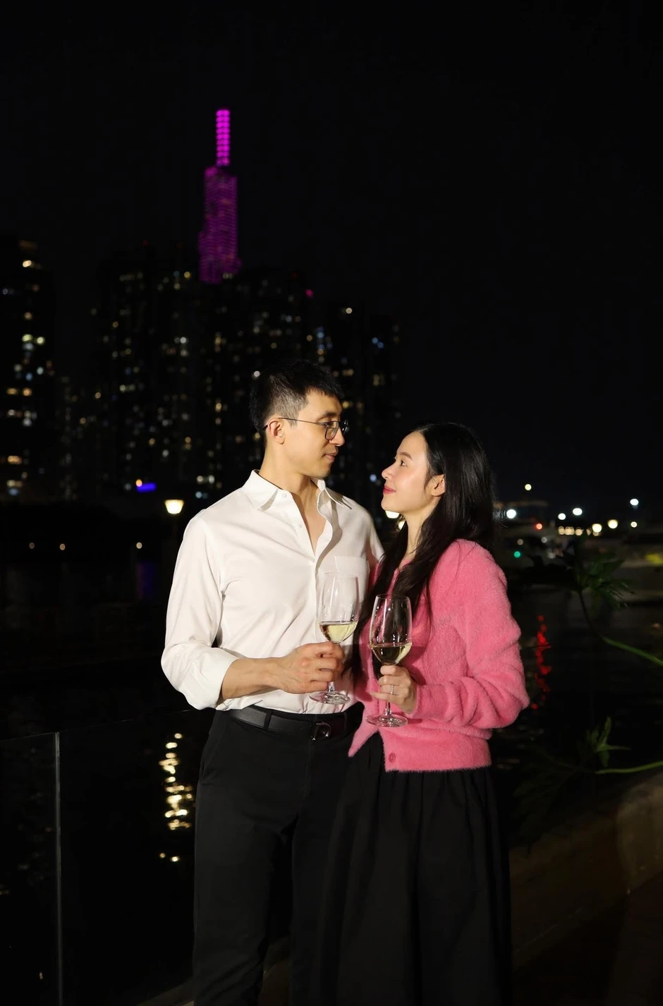 Midu từng huỷ hôn thiếu gia phút chót: Là trùm bất động sản, chồng làm TGĐ tập đoàn nức tiếng