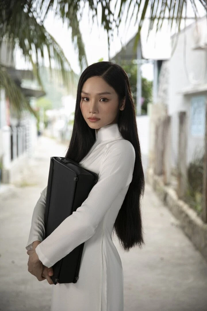 Miu Lê từng bỏ học đại học, trải qua tuổi thơ thiếu thốn trước khi nổi tiếng