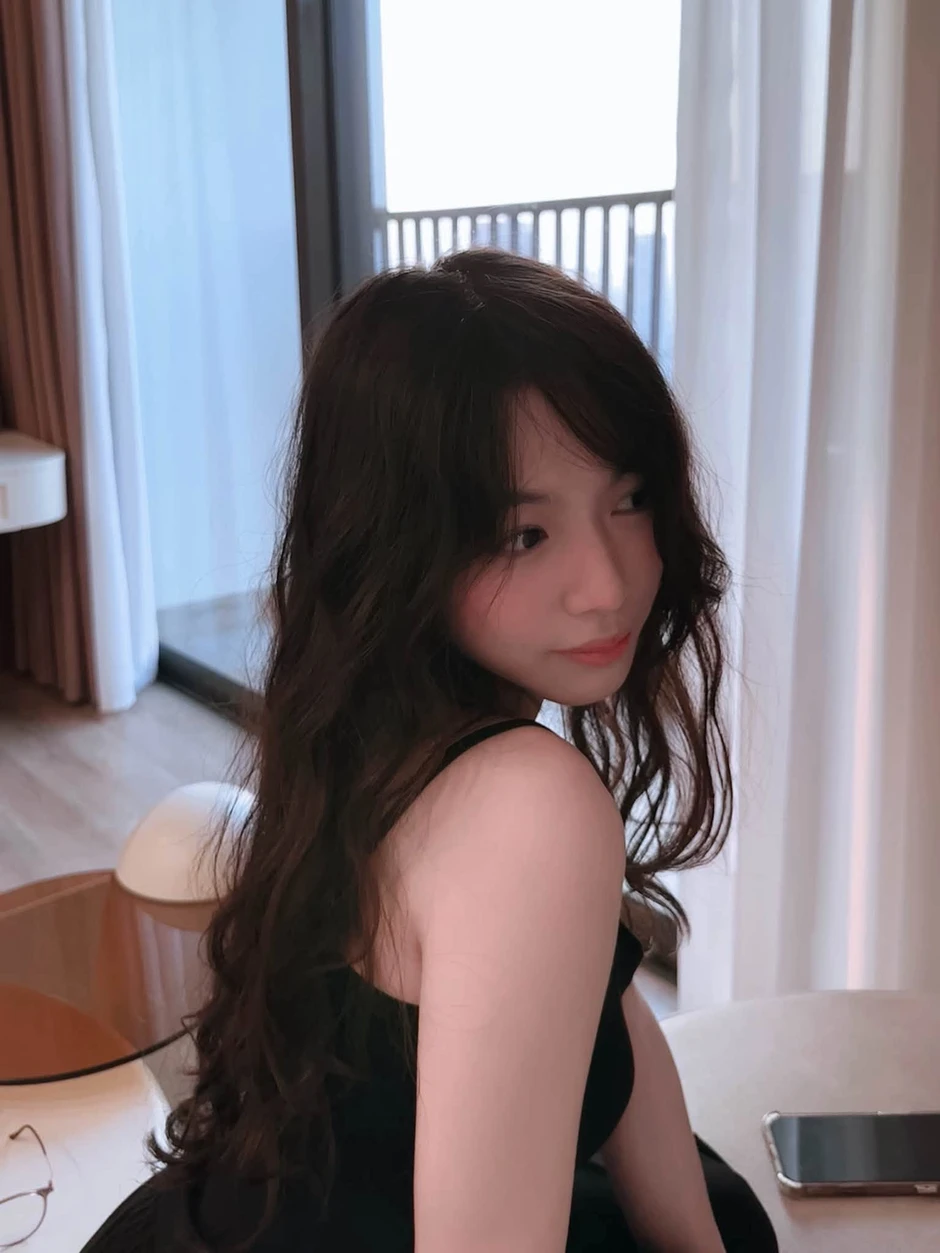 Mối quan hệ của Maisann với Tanvuu là gì? Mối quan hệ của Maisann với Tanvuu là gì?