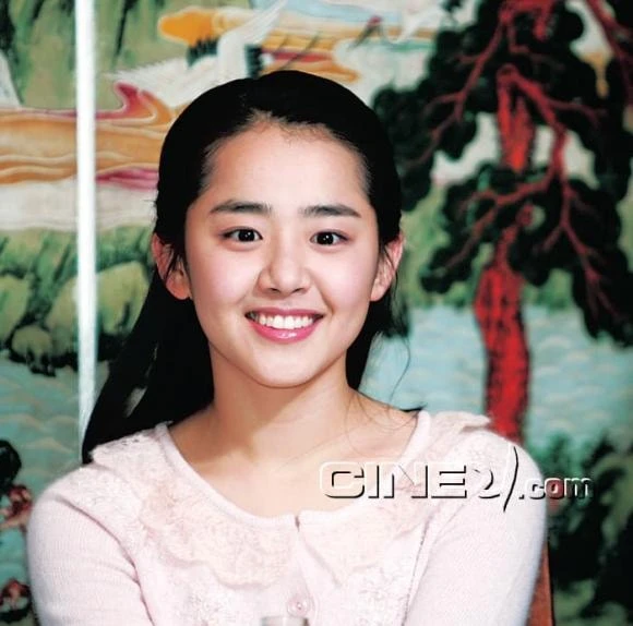 Moon Geun Young bị hoại tử và phát tướng mất kiểm soát do bệnh quái ác, bỏ lỡ giai đoạn vàng để điều trị