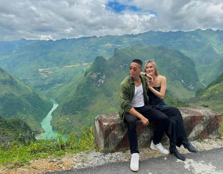 Nam chính phim phát sóng giờ vàng tiết lộ vợ xinh đẹp, không ghen tuông với bạn diễn