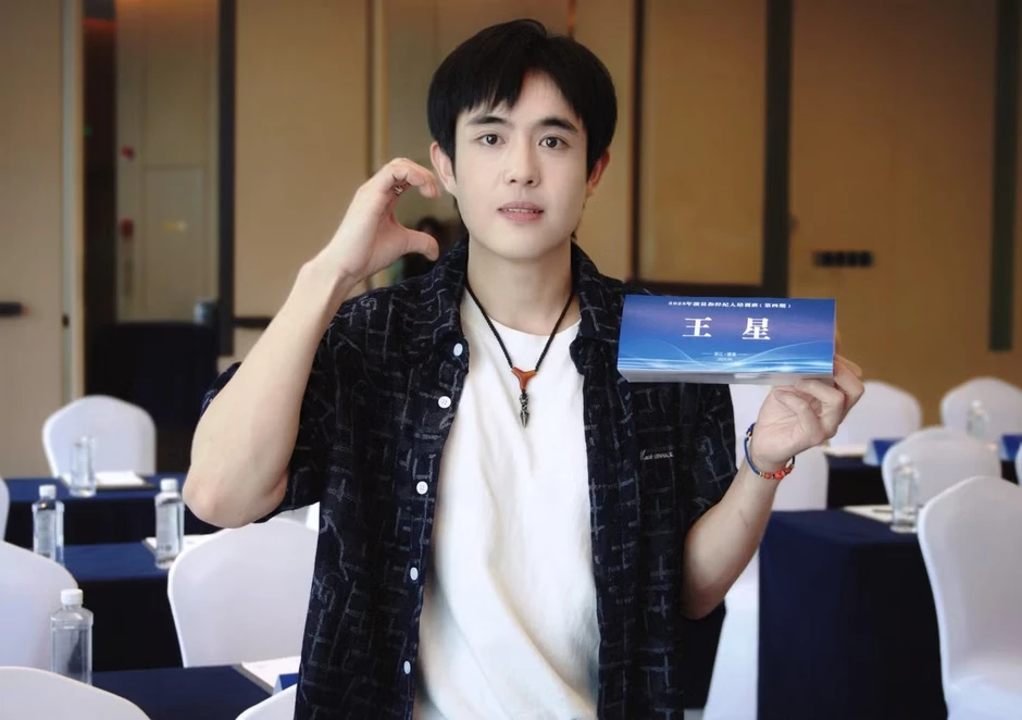 Nam diễn viên bị lừa bán 3 lần trong 4 ngày Nam diễn viên bị lừa bán 3 lần trong 4 ngày
