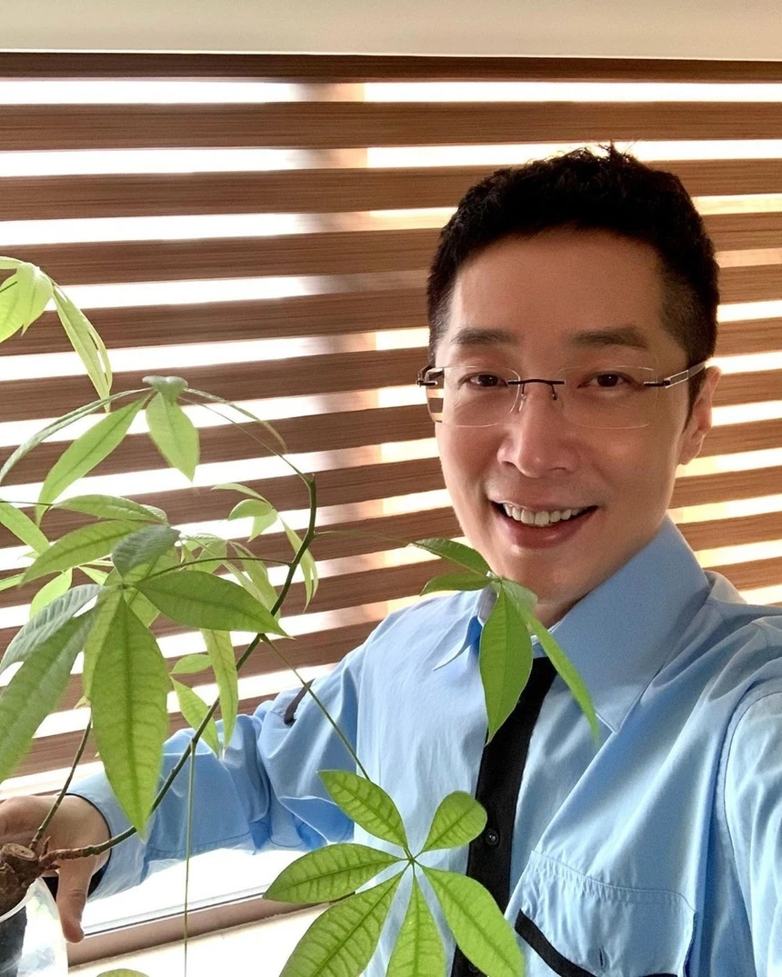 Nam diễn viên hết thời tưởng sa sút nào ngờ được bổ nhiệm vào Cục Văn hóa - Thể thao, giữ chức CEO tập đoàn lương 700 triệu/tháng