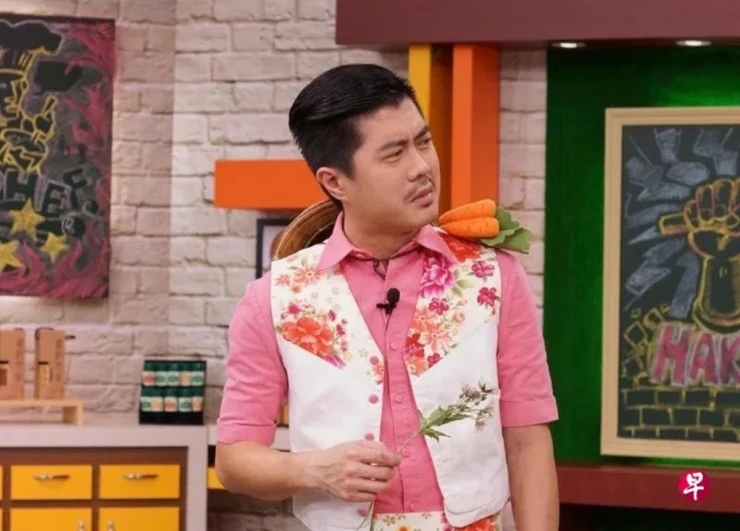 Nam MC 50 tuổi qua đời đột ngột trong nhà vệ sinh Nam MC 50 tuổi qua đời đột ngột trong nhà vệ sinh