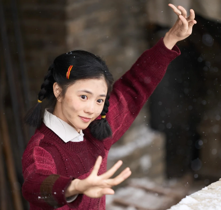 Nàng thơ của Trương Nghệ Mưu gây sốt
