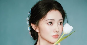 Nàng thơ của Trương Nghệ Mưu gây sốt