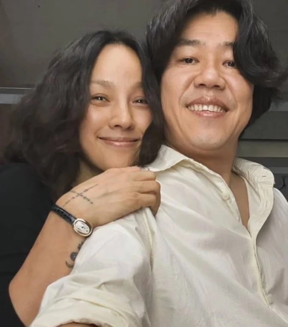 Náo loạn vì chồng Lee Hyori biến mất đột ngột