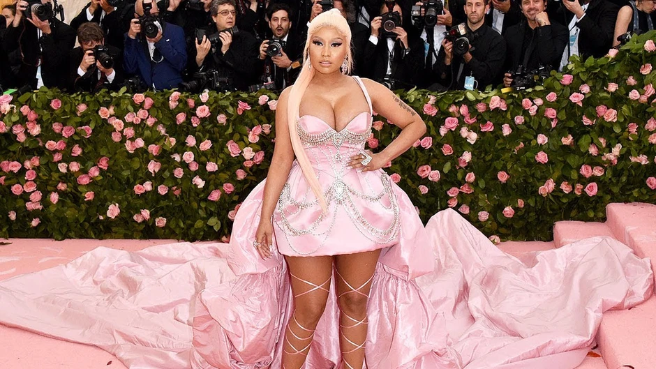 Nghệ sĩ bị Met Gala cấm cửa: Từng khuynh đảo thế giới nay hết thời, bị giới giải trí xa lánh