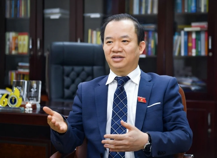 Nghệ sĩ dính ma túy: Hậu quả ngoài pháp luật còn nặng hơn nhiều người nghĩ