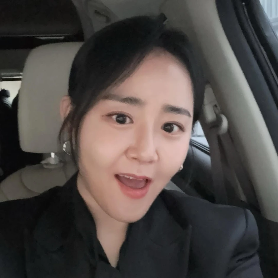 Ngoại hình không tin nổi của Moon Geun Young sau khi chiến thắng bạo bệnh