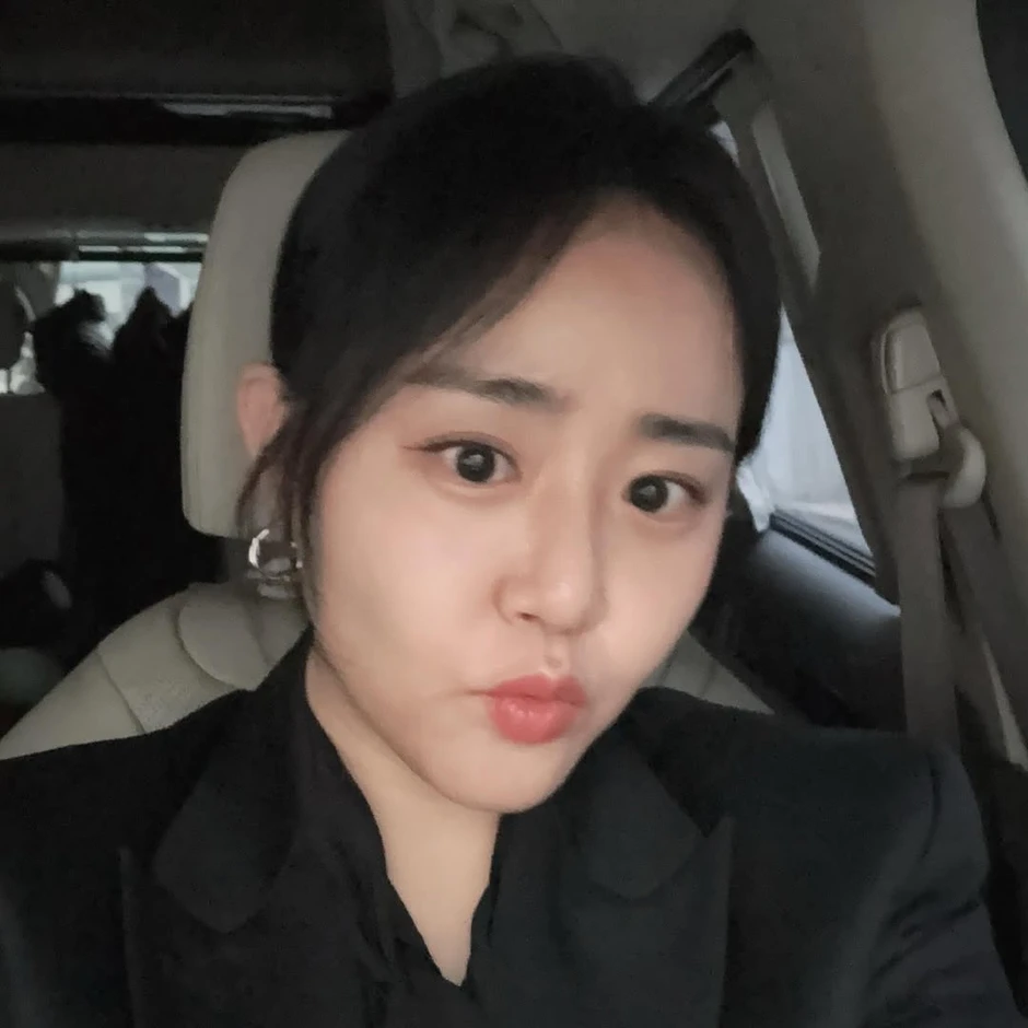 Ngoại hình không tin nổi của Moon Geun Young sau khi chiến thắng bạo bệnh