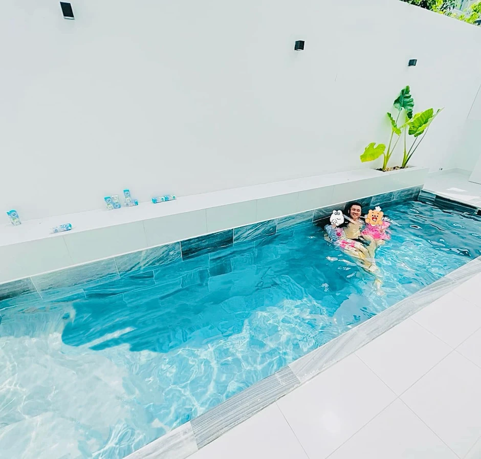 Người thân phải gọi gấp vì tin "Công Vinh và Thuỷ Tiên ly hôn"