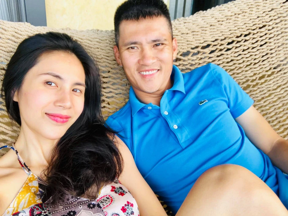 Người thân phải gọi gấp vì tin "Công Vinh và Thuỷ Tiên ly hôn"