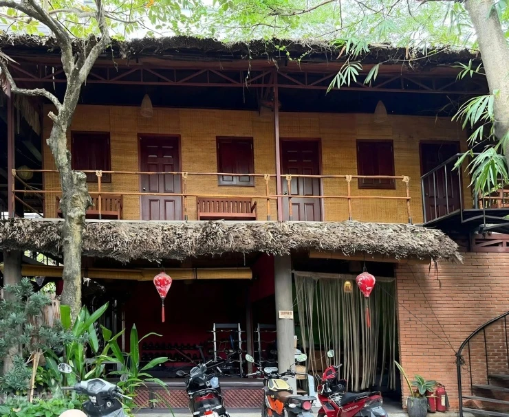 Nhà vườn gần 2.000 m2 của Johnny Trí Nguyễn ở TP HCM