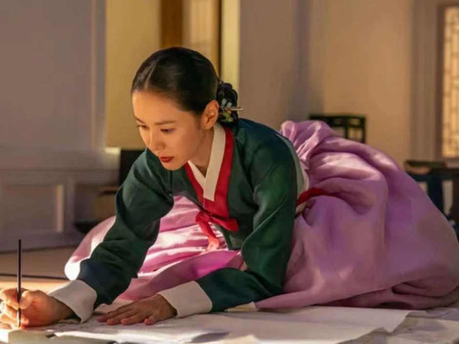 Nhãn dán 19+ cho phim mới của Son Ye Jin Nhãn dán 19+ cho phim mới của Son Ye Jin