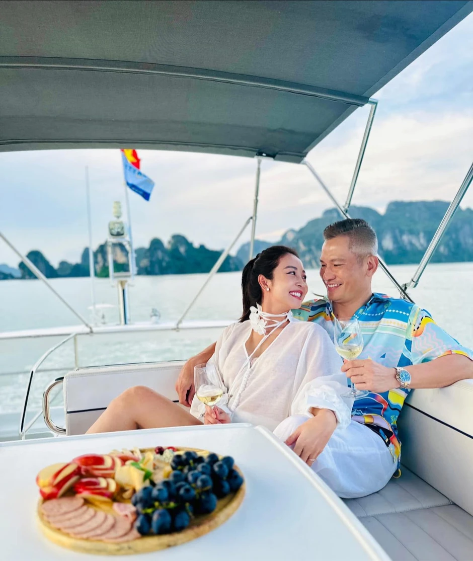 Nhan sắc hoa hậu đẹp bậc nhất Việt Nam, có 1 con riêng được đại gia say đắm suốt 14 năm