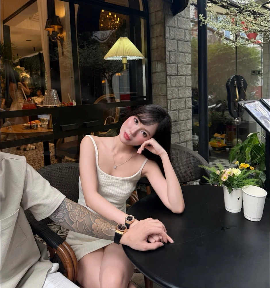 Nhan sắc ngọt ngào của hot girl xinh đẹp, cô gái khiến tuyển thủ Liên Quân nổi tiếng nguyện bảo vệ đến cùng!