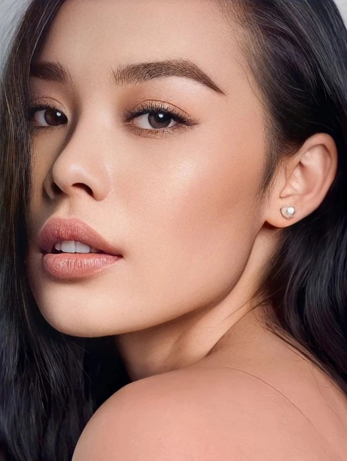 Nhan sắc người mẫu Việt vừa được Victoria's Secret gửi thư casting Nhan sắc người mẫu Việt vừa được Victoria's Secret gửi thư casting