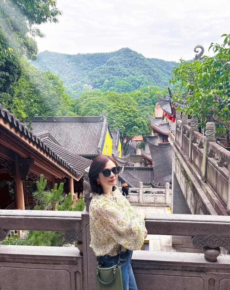 Nhịp sống chậm của ni cô đẹp nhất Tiếu ngạo giang hồ Nhịp sống chậm của ni cô đẹp nhất Tiếu ngạo giang hồ