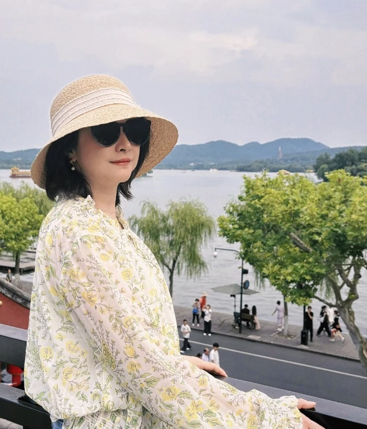 Nhịp sống chậm của ni cô đẹp nhất Tiếu ngạo giang hồ Nhịp sống chậm của ni cô đẹp nhất Tiếu ngạo giang hồ