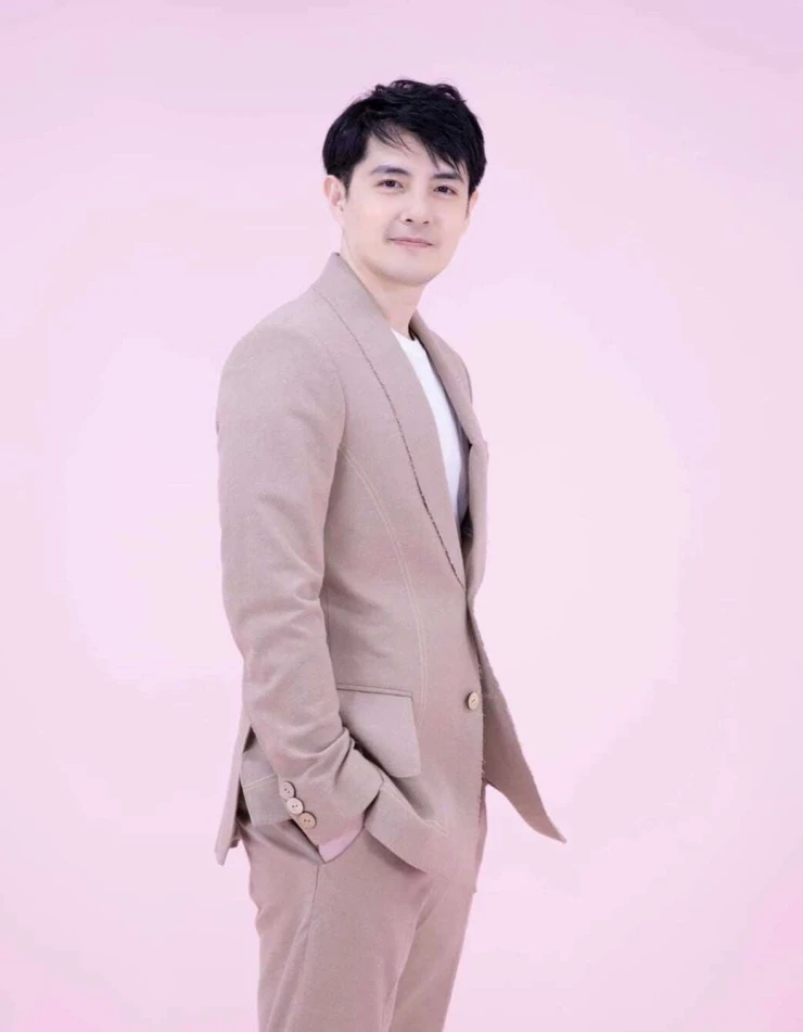 Những thiếu gia, ái nữ tập đoàn nghìn tỷ dấn thân vào showbiz Việt
