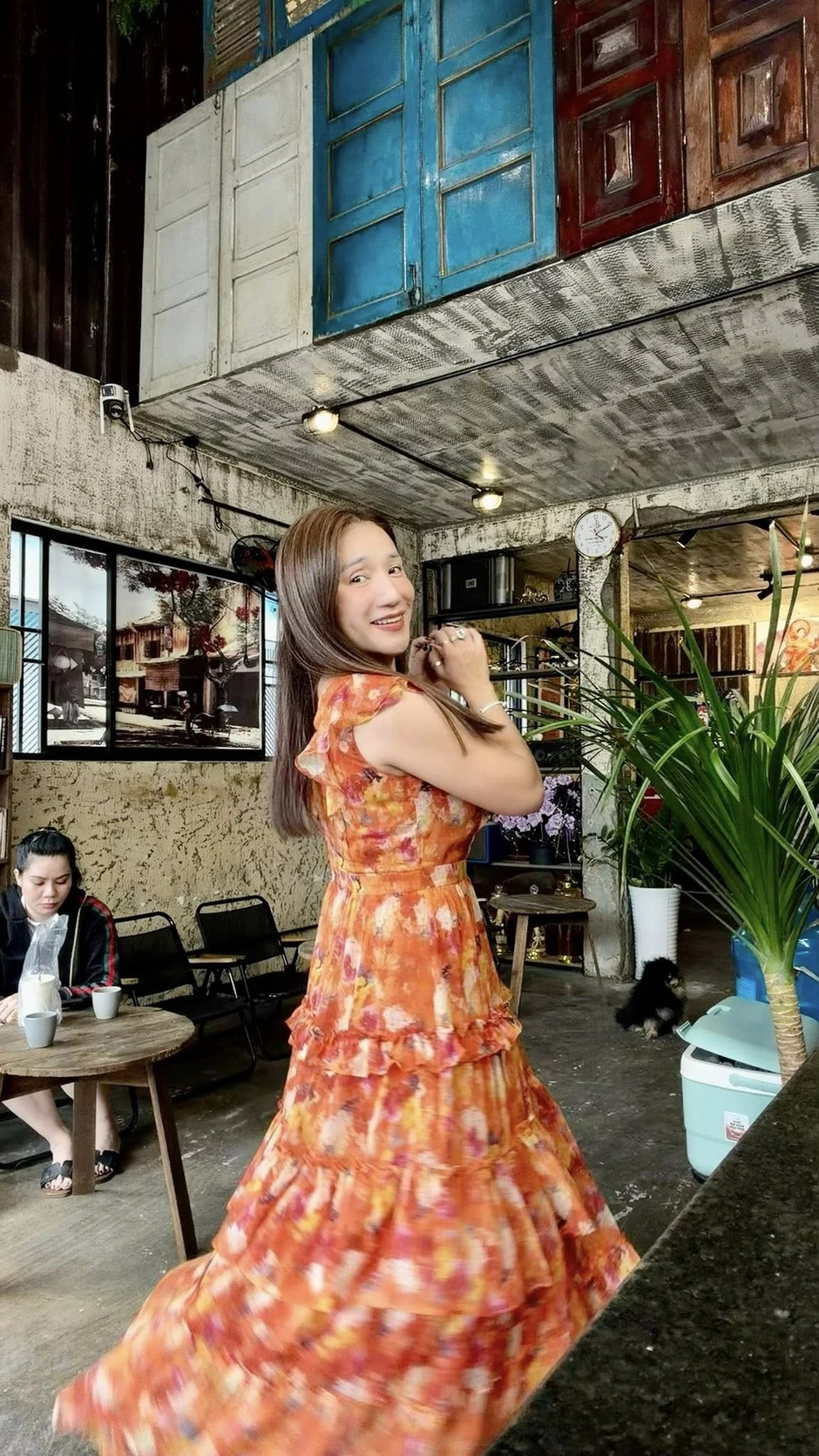 NS Cát Tường phải đóng cửa quán cafe 25 nghìn/ly ở Gò Vấp sau 9 tháng NS Cát Tường phải đóng cửa quán cafe 25 nghìn/ly ở Gò Vấp sau 9 tháng