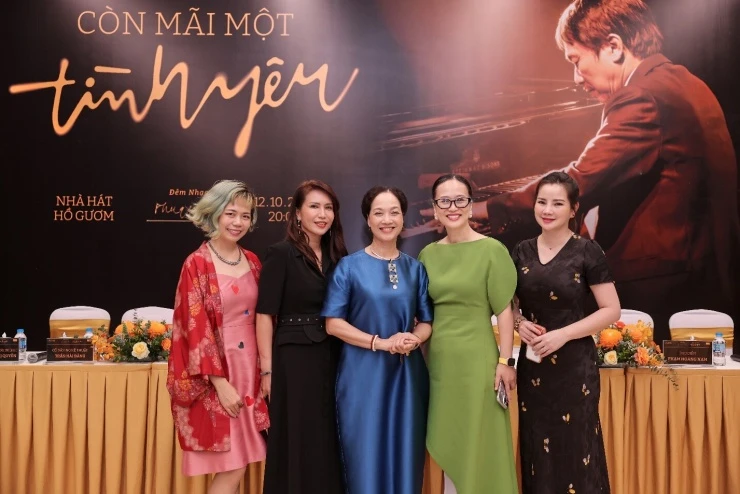 NSND Lê Khanh: Niềm cảm hứng để nhạc sĩ Phú Quang viết Điều giản dị
