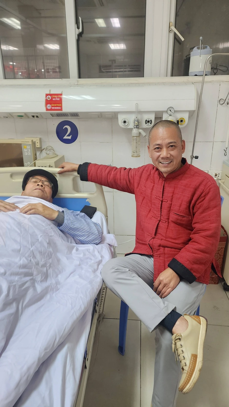 NSND Trần Nhượng lên tiếng về thông tin nhập viện vì không được cưới vợ mới NSND Trần Nhượng lên tiếng về thông tin nhập viện vì không được cưới vợ mới