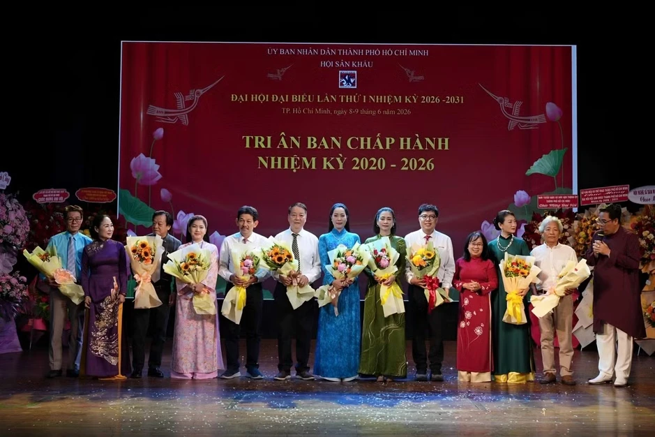 NSND Trịnh Kim Chi giữ chức chủ tịch