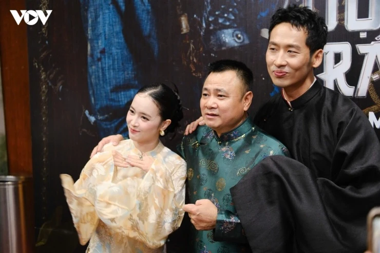 NSND Tự Long: “Phim có yếu tố lịch sử bị soi là chuyện bình thường”