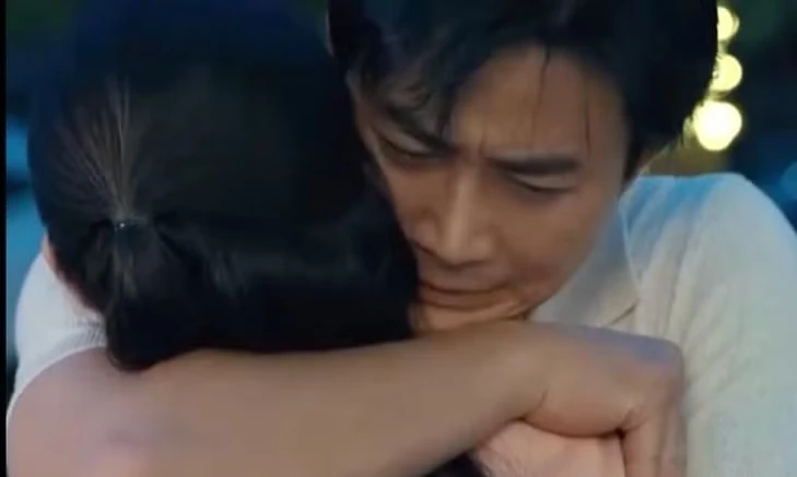 NSƯT Chí Trung phản hồi tranh luận phim giờ vàng cổ vũ ngoại tình NSƯT Chí Trung phản hồi tranh luận phim giờ vàng cổ vũ ngoại tình