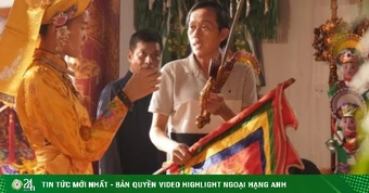 NSƯT Hoài Linh trở thành Người được chọn