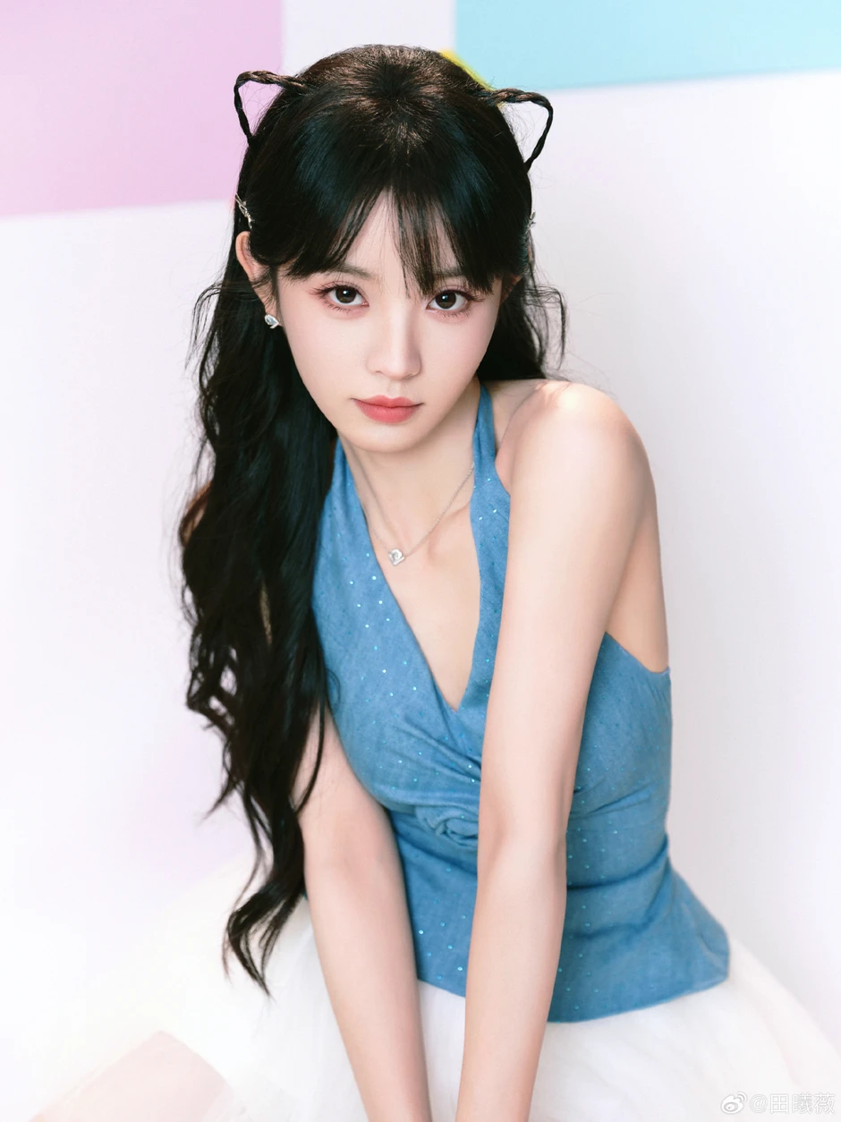 Nữ chính phim Trục Ngọc: Mặt búp bê body bốc lửa nhưng drama rợp trời, mang tiếng "tâm cơ" vì 1 món quà 10.000 đồng