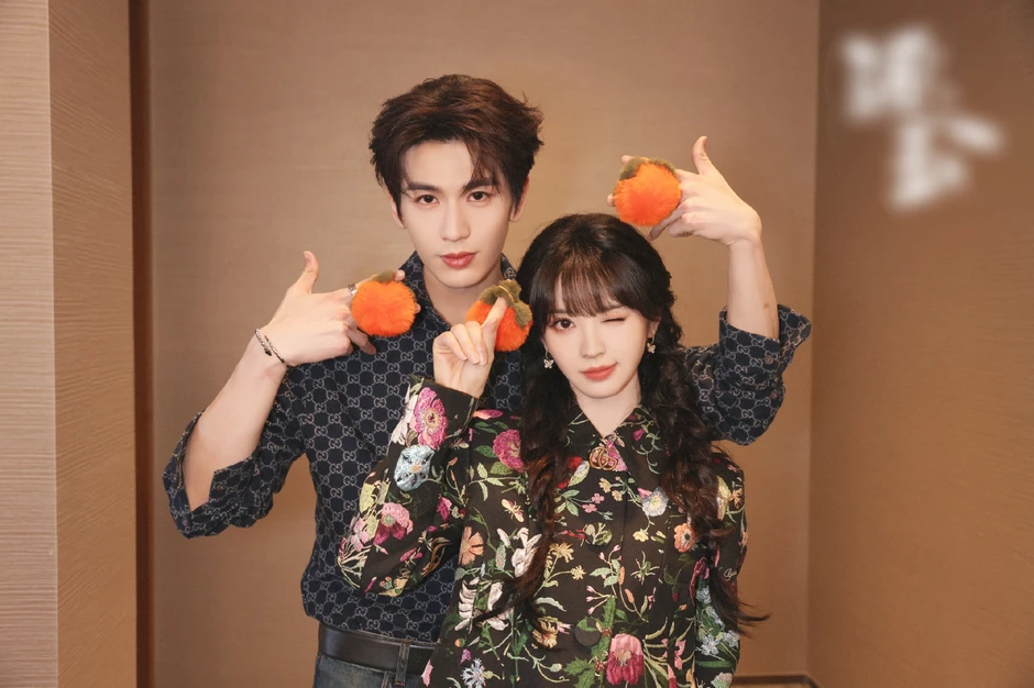Nữ chính phim Trục Ngọc: Mặt búp bê body bốc lửa nhưng drama rợp trời, mang tiếng "tâm cơ" vì 1 món quà 10.000 đồng