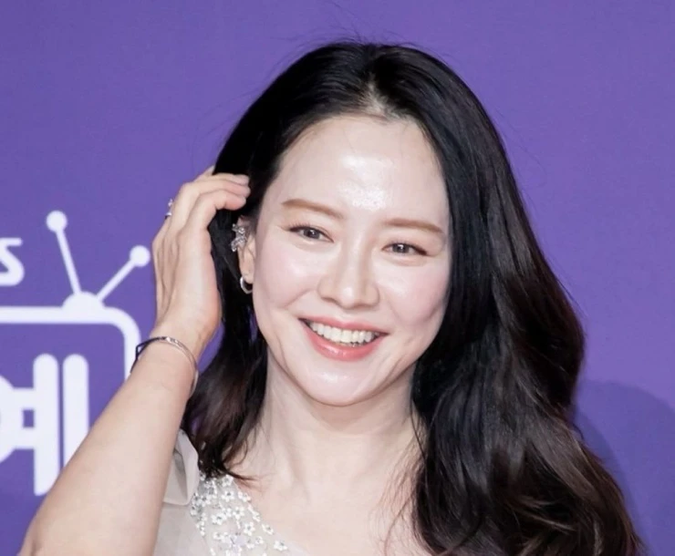 Nữ diễn viên bị yêu cầu loại khỏi Running Man gây phẫn nộ