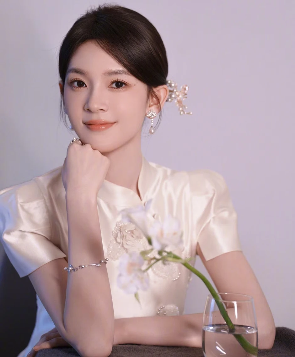 Nữ diễn viên được giải cứu sau 10 năm Nữ diễn viên được giải cứu sau 10 năm