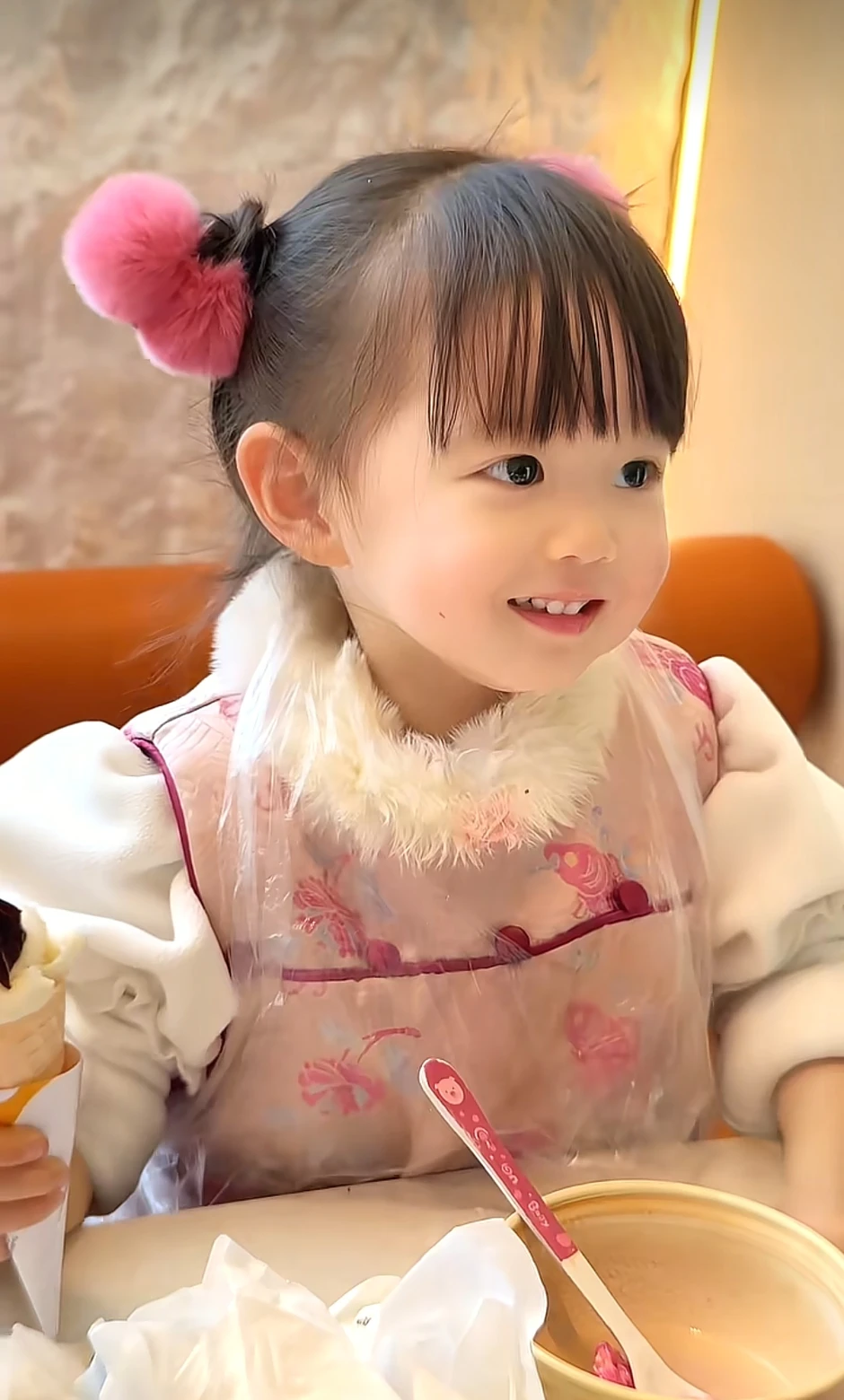 Nữ diễn viên nổi tiếng xót xa tiết lộ 5 lần sảy thai, mất đi 7 sinh linh: Tuổi 43 vẫn hi vọng được đón con lần 2 Nữ diễn viên nổi tiếng xót xa tiết lộ 5 lần sảy thai, mất đi 7 sinh linh: Tuổi 43 vẫn hi vọng được đón con lần 2