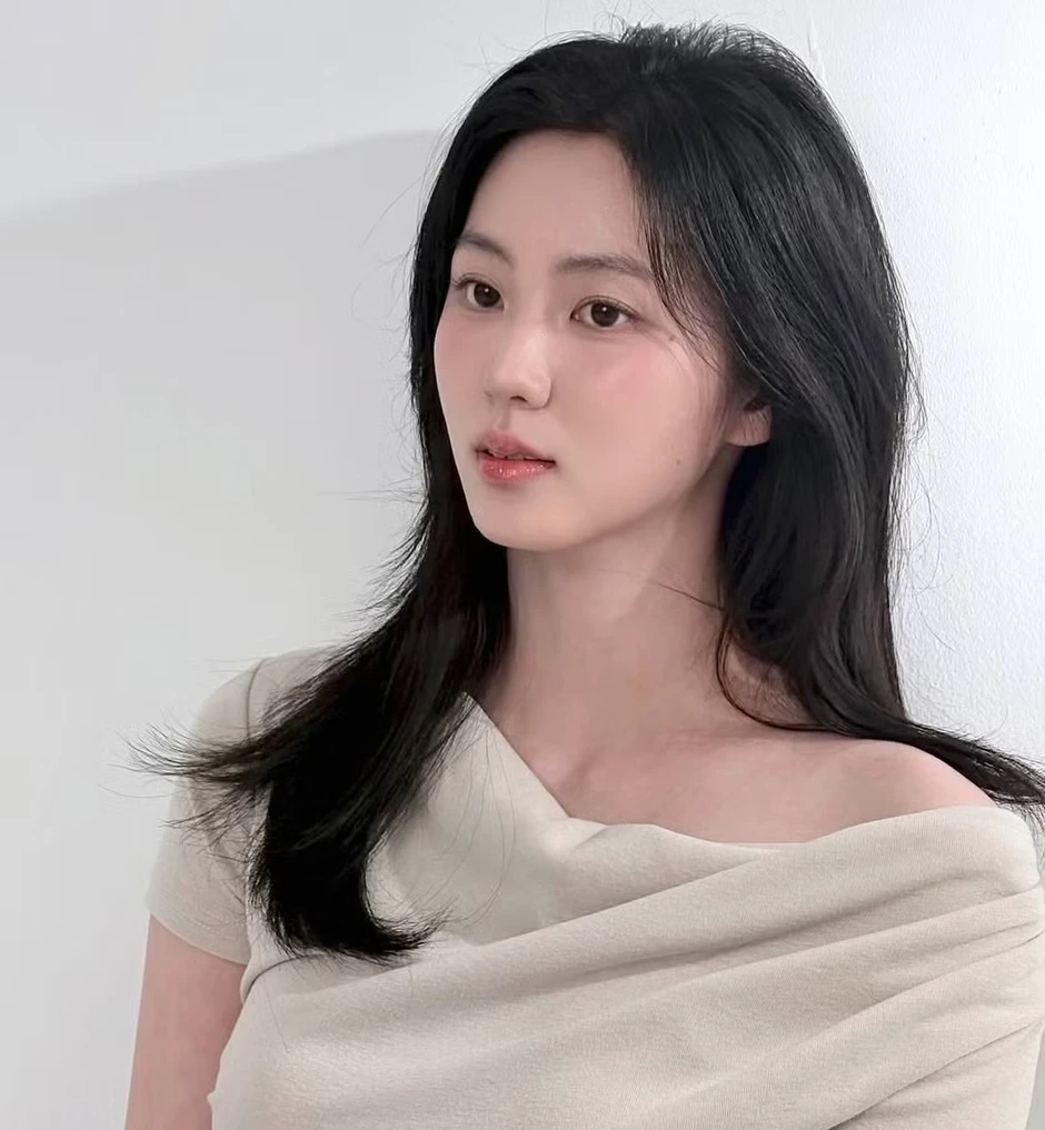 Nữ diễn viên thông báo giải nghệ