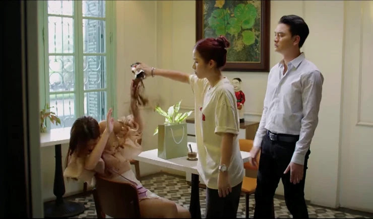 Nữ diễn viên từng nổi tiếng với màn đánh ghen hộ bạn trong Đừng bắt em phải quên trở lại màn ảnh