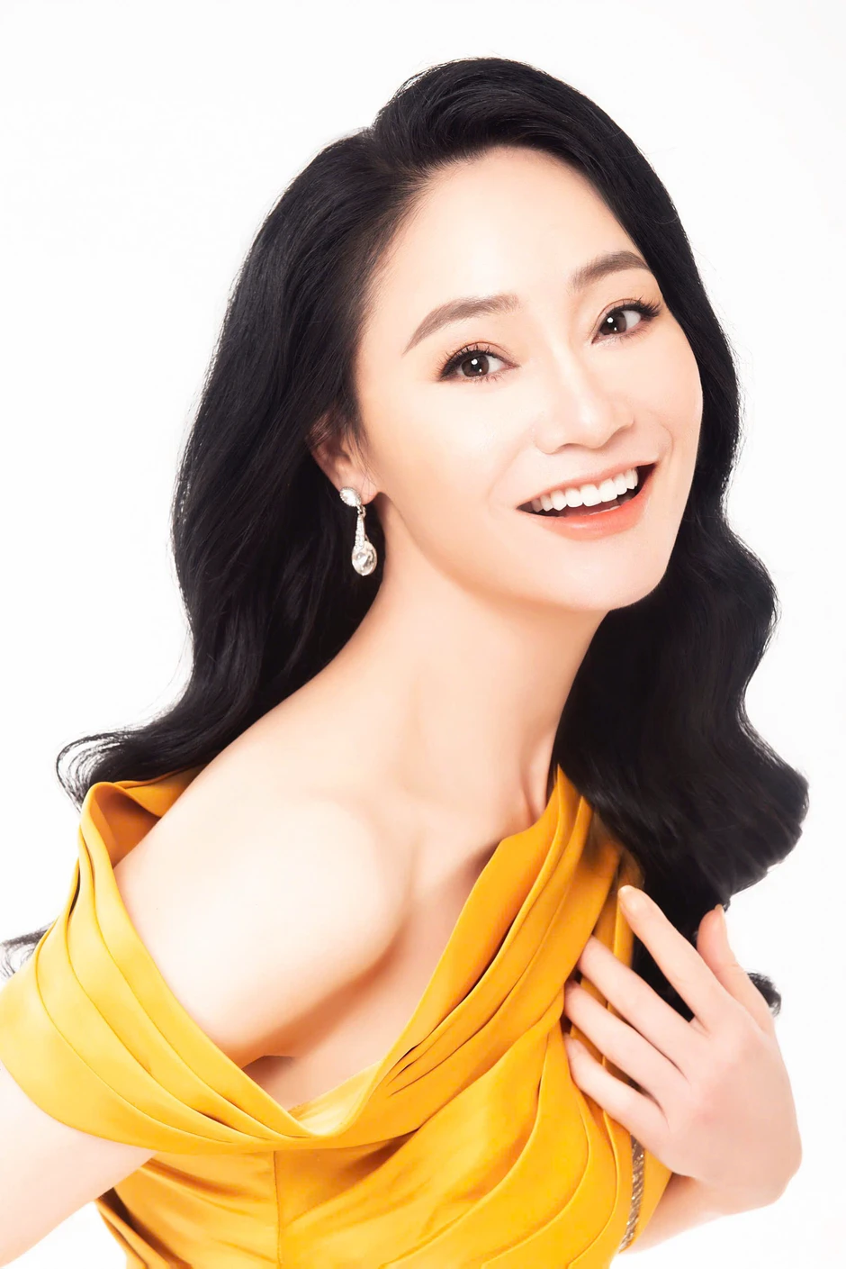 Nữ diễn viên U50 đang bị ghét trên sóng giờ vàng: Là mẹ đơn thân, visual sang chảnh không thể đóng nổi vai nghèo