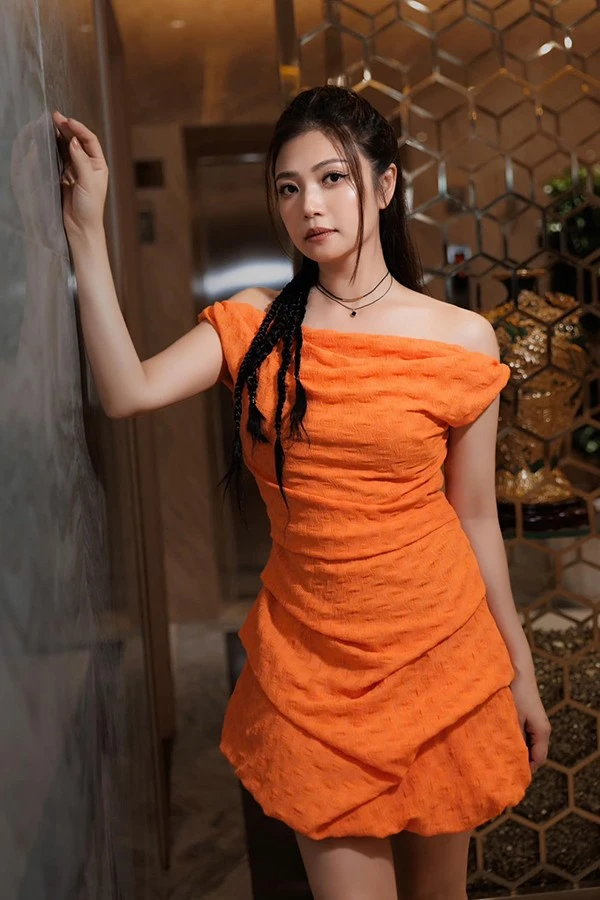 Nữ NSƯT nổi tiếng trên phim giờ vàng làm mẹ đơn thân, giữ nhan sắc không tuổi Nữ NSƯT nổi tiếng trên phim giờ vàng làm mẹ đơn thân, giữ nhan sắc không tuổi