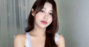 Nữ streamer tung ảnh X-quang Q1, chứng minh "loa xịn" không hề độ